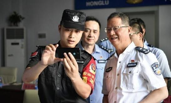 請(qǐng)記住這些閃亮的名字